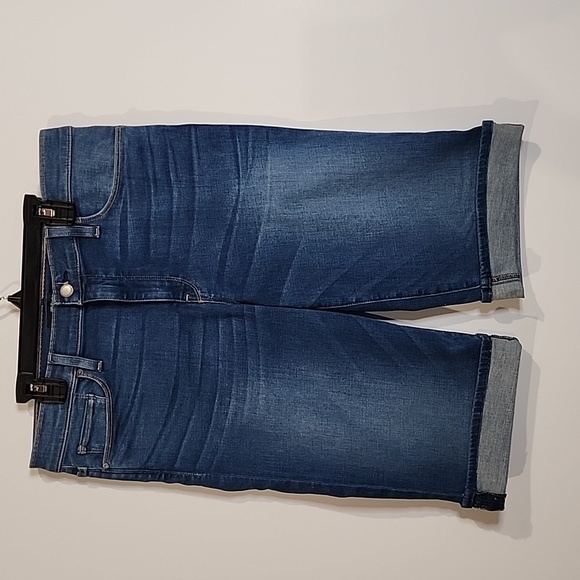 Hudson Jeans Pants - Hudson amelia knee shorts cuffed NWT